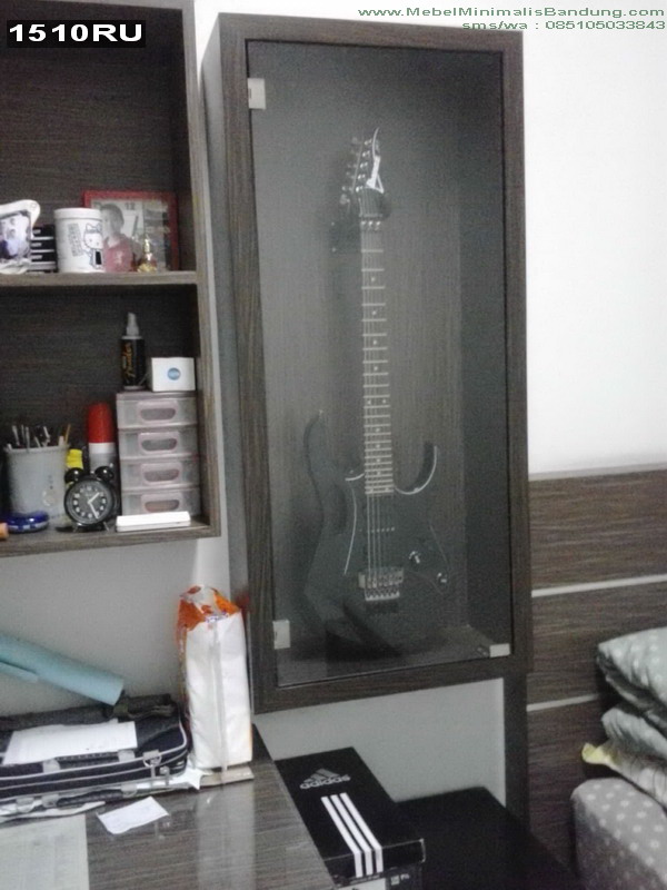 Lemari Pajang Gitar 1510RU