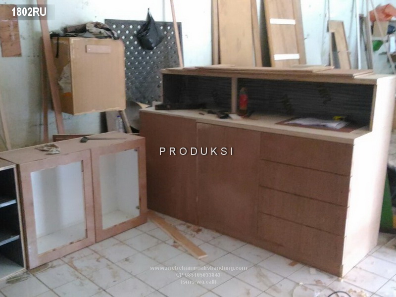 Kitchen Set Minimalis Abu Hitam Bu Yani 1802RU