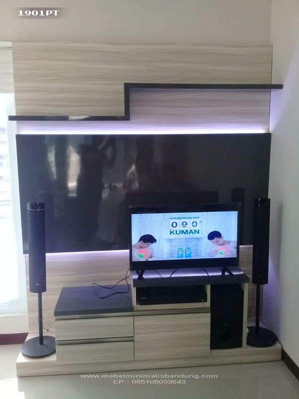 Rak TV Minimalis Bu Rita - 1901PT