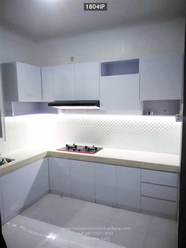 KITCHEN SET