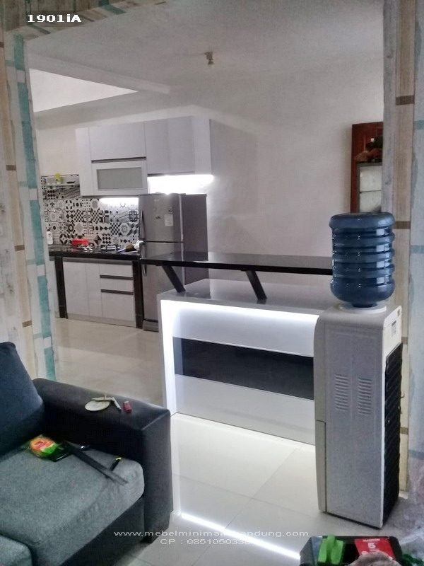 Kitchen Set dan Meja Bar Minimalis Pak Gilang 1901iA