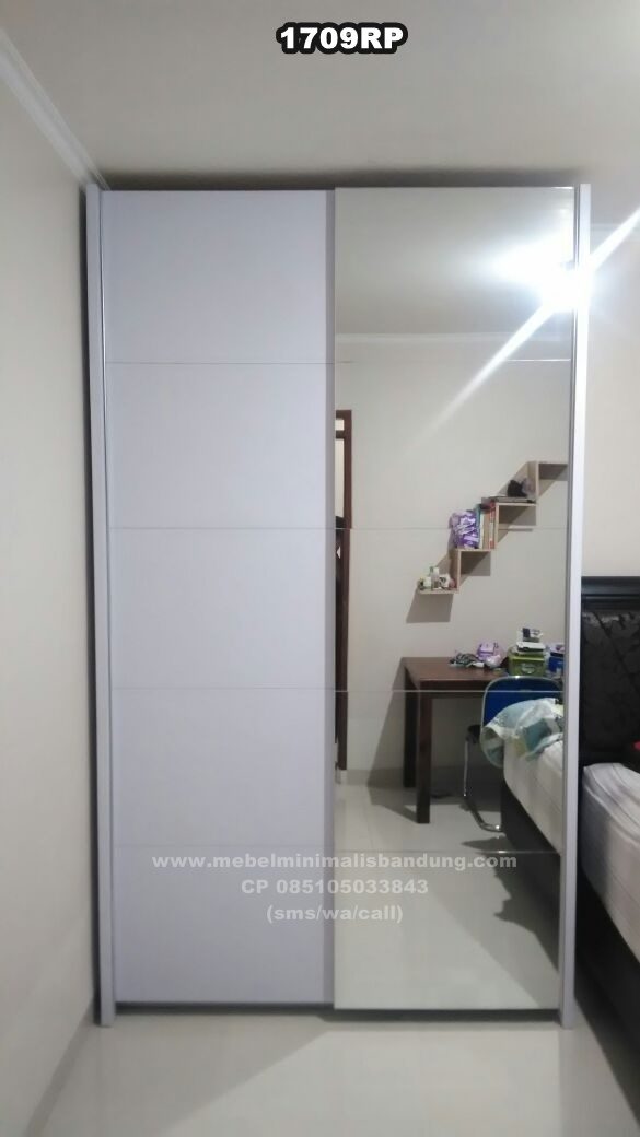 Lemari Pakaian Sliding Bu Dani 1709RP
