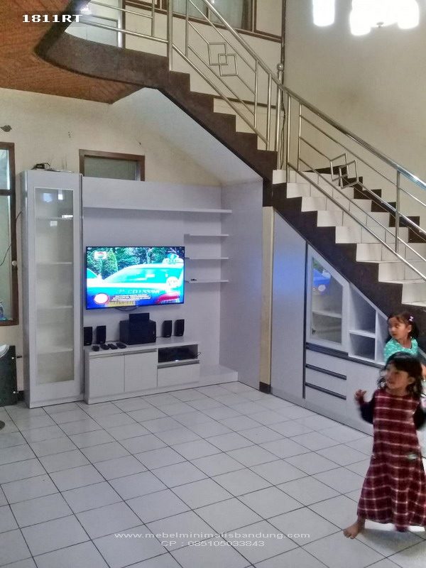 Rak TV Snow Bu Fera 1811RT