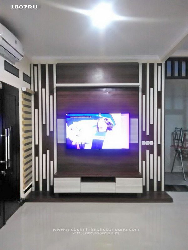 Rak TV Dinding Bu Dini 1807RU